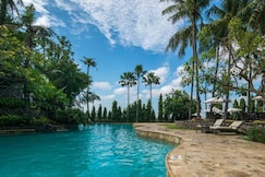 JW Marriott Surabaya, Sidoarjo